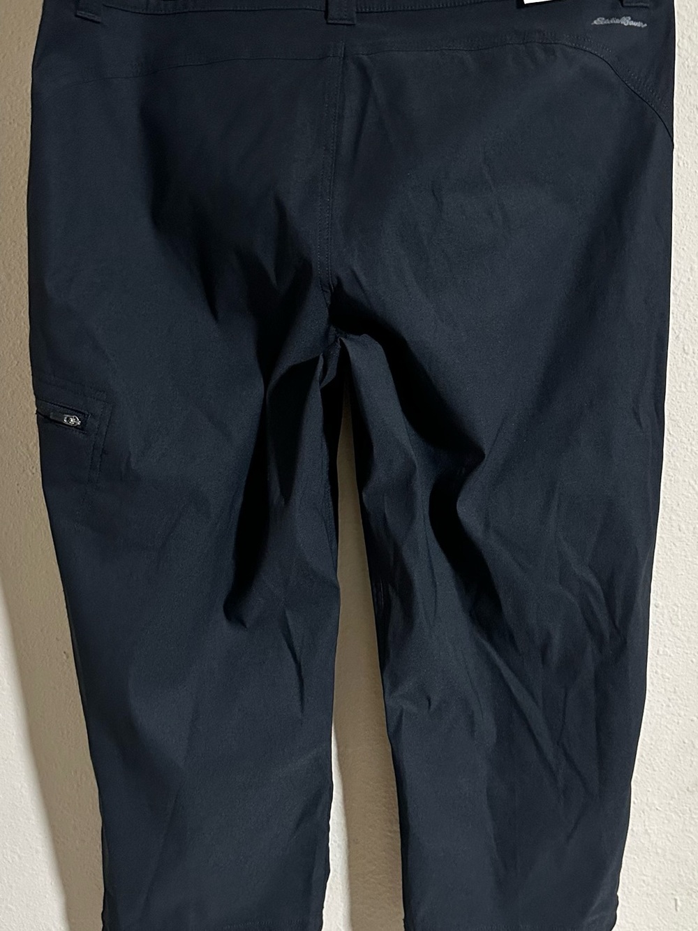 Eddie Bauer Black Women's Rainer Capri Mid-Rise Performance Stretch-NWT - Picture 7 of 9